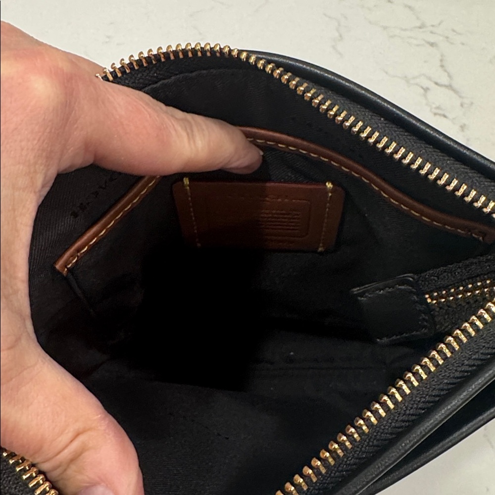 NWT Coach Leatherware Black and Gray Crossbody Bag - Picture 6 of 8
